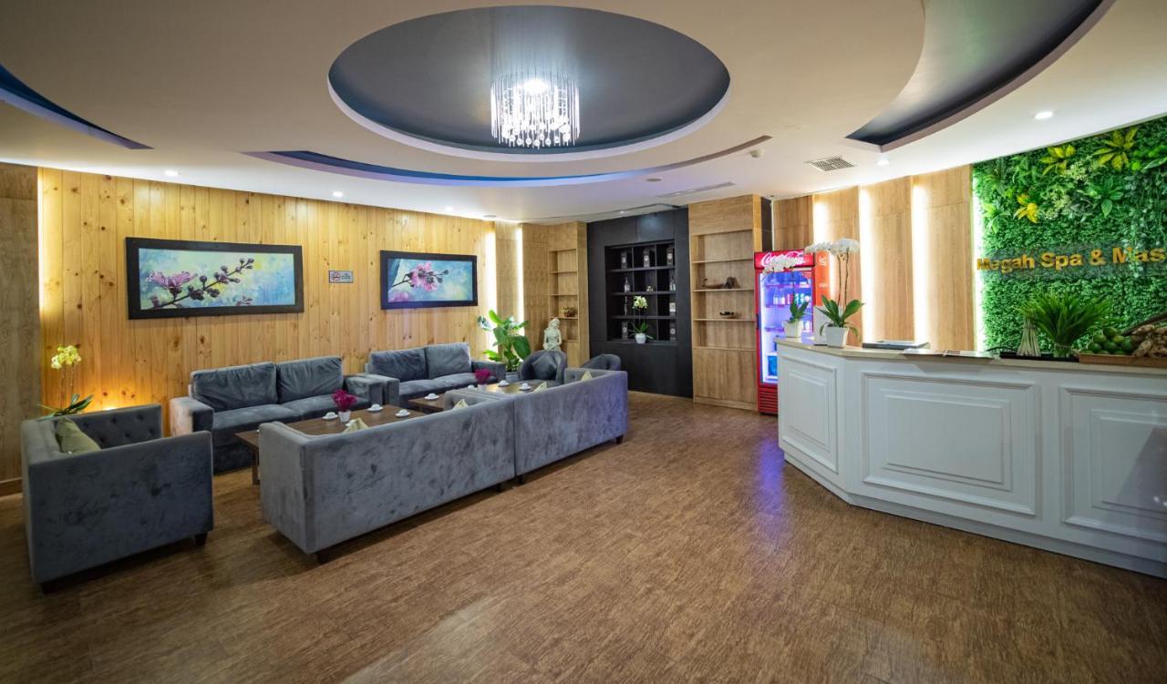 Muong Thanh Grand Khách sạn 4*